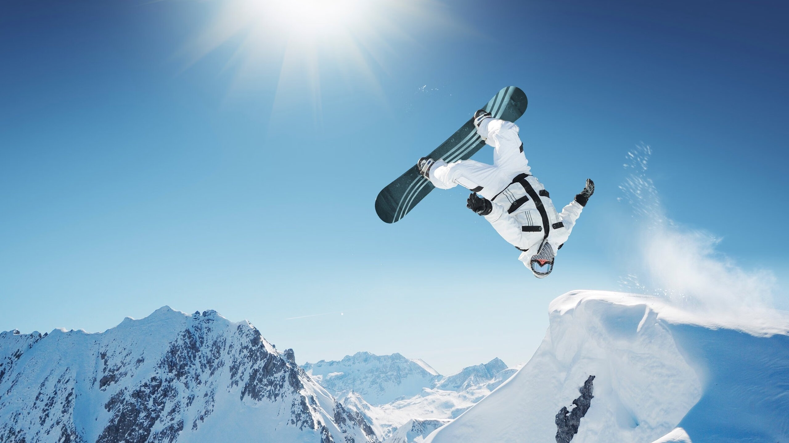 西甲联赛的国际广告合作策略，西甲场边广告